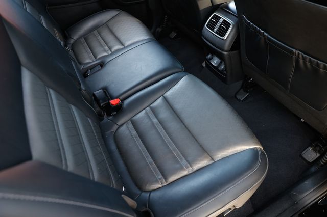 2017 Kia Sorento SX V6 FWD - 22953882 - 14