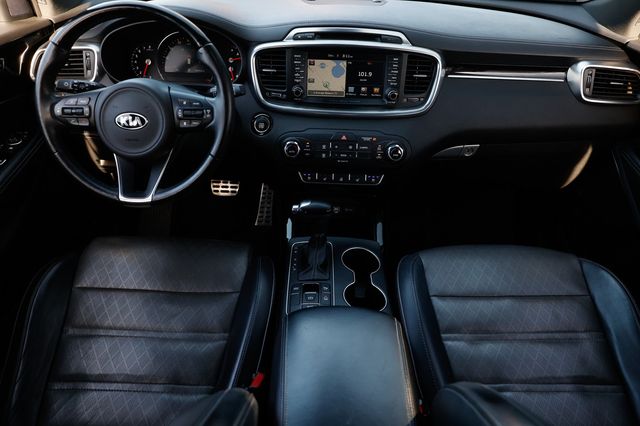 2017 Kia Sorento SX V6 FWD - 22953882 - 25