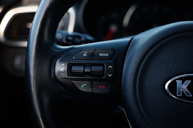 2017 Kia Sorento SX V6 FWD - 22953882 - 34