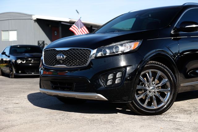 2017 Kia Sorento SX V6 FWD - 22953882 - 39
