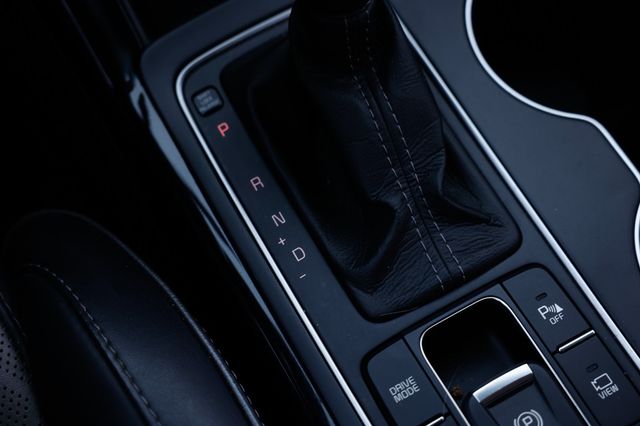 2017 Kia Sorento SX V6 FWD - 22953882 - 48