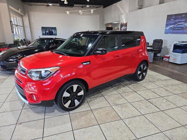 2017 Kia Soul Plus photo 3