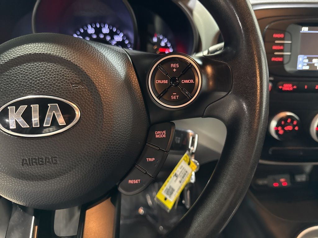2017 Kia Soul Automatic - 23022282 - 10