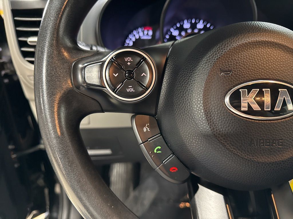 2017 Kia Soul Automatic - 23022282 - 11