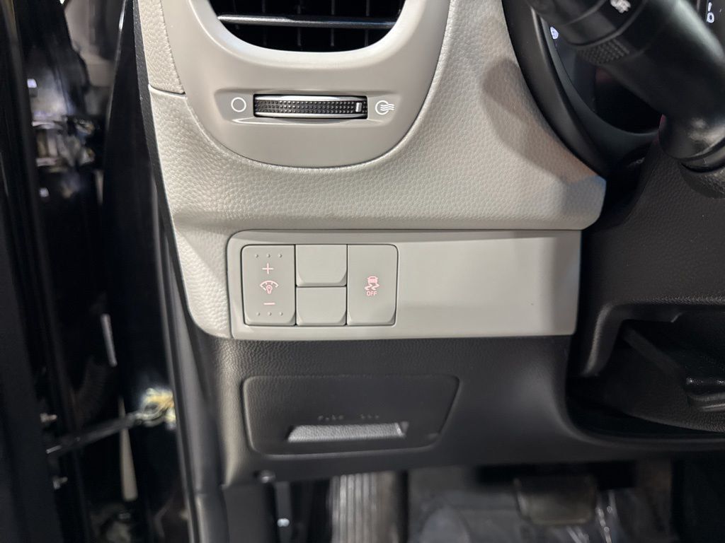 2017 Kia Soul Automatic - 23022282 - 12
