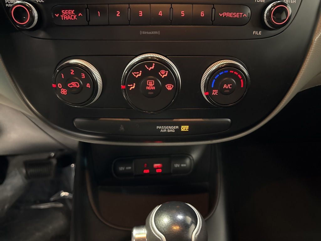 2017 Kia Soul Automatic - 23022282 - 15