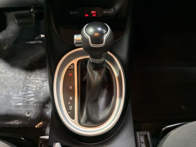 2017 Kia Soul Automatic - 23022282 - 17