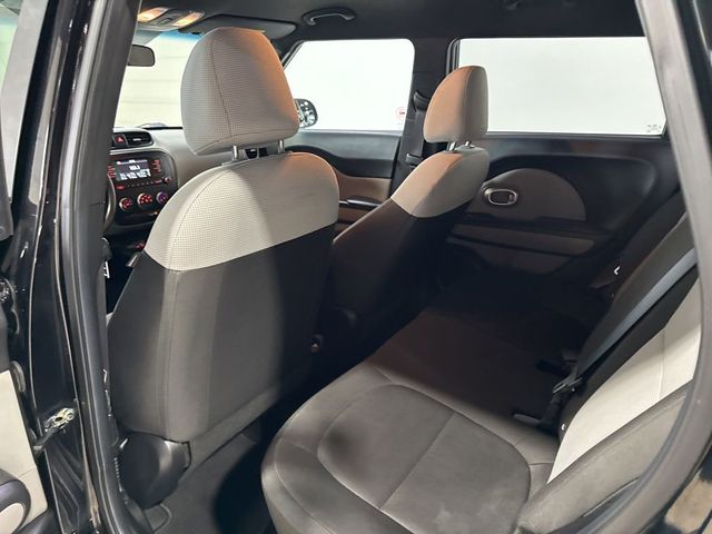 2017 Kia Soul Automatic - 23022282 - 25