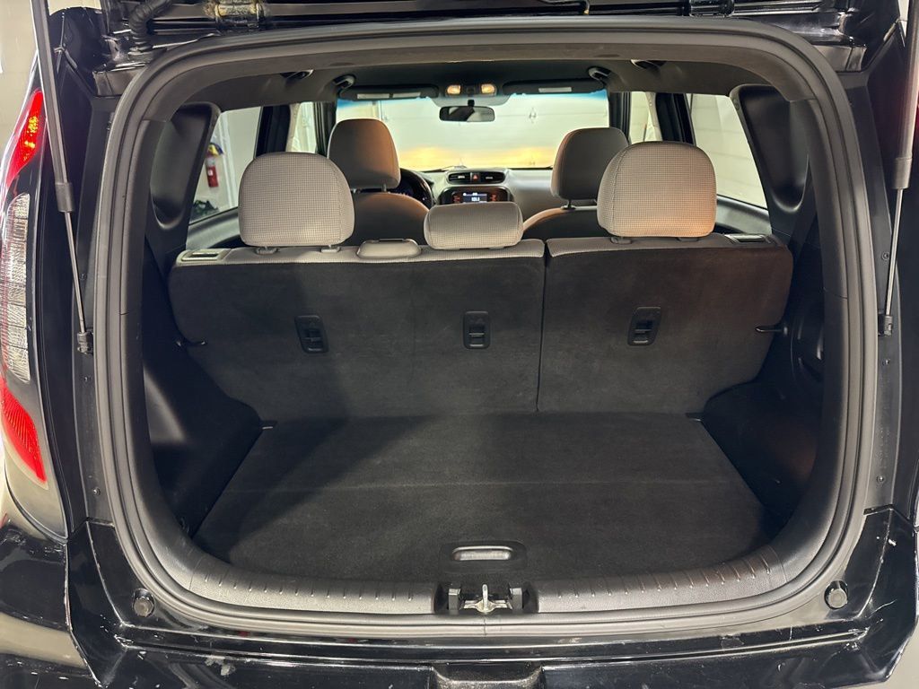 2017 Kia Soul Automatic - 23022282 - 27