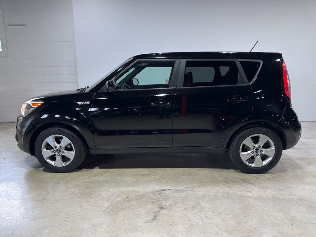 2017 Kia Soul Automatic - 23022282 - 3