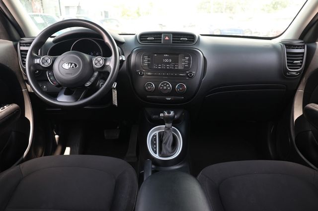 2017 Kia Soul Automatic - 23040039 - 21