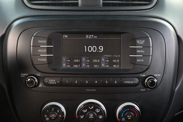 2017 Kia Soul Automatic - 23040039 - 31