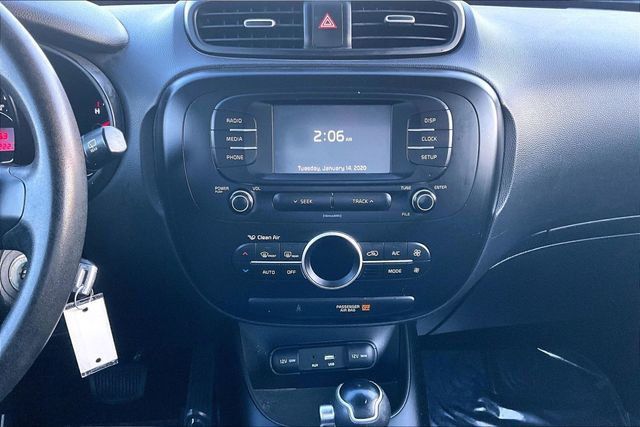 2017 Kia Soul + Automatic - 22988785 - 24