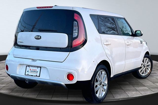 2017 Kia Soul +