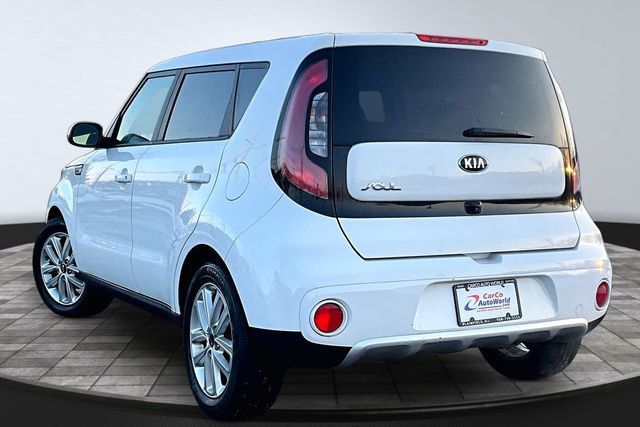 2017 Kia Soul + Automatic - 22988785 - 6