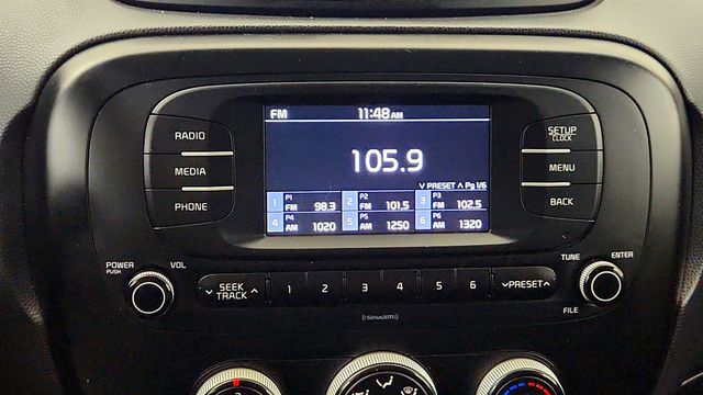2017 Kia Soul Automatic - 23051627 - 17
