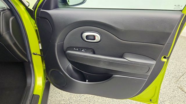 2017 Kia Soul Automatic - 23051627 - 24