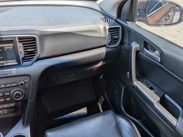 2017 Kia Sportage  - 23038386 - 16