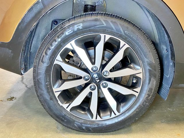 2017 Kia Sportage EX AWD - 23030682 - 40