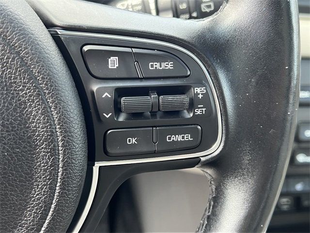 2017 Kia Sportage EX AWD - 22986222 - 24