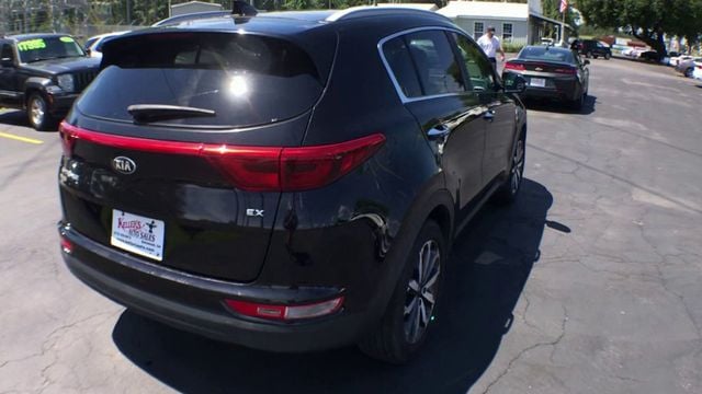 2017 Kia Sportage EX FWD - 22506152 - 7