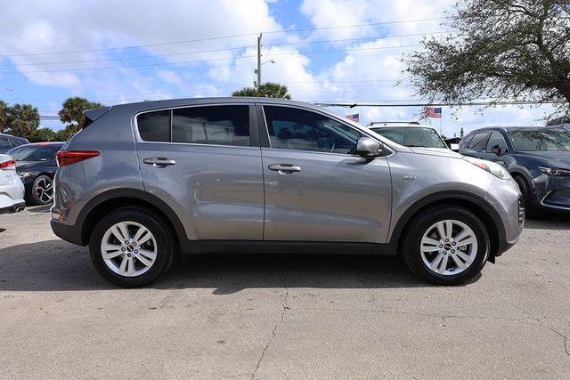 2017 KIA SPORTAGE LX AWD - 22761334 - 2