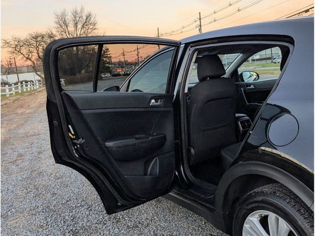 2017 Kia Sportage LX AWD - 22957632 - 9