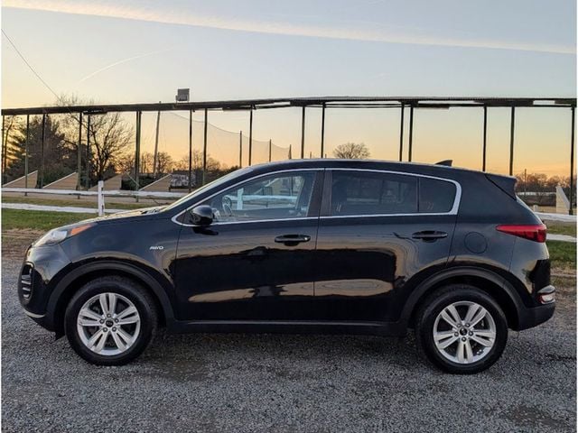 2017 Kia Sportage LX AWD - 22957632 - 3