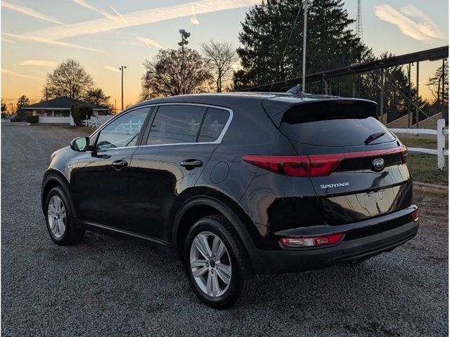 2017 Kia Sportage LX AWD - 22957632 - 4