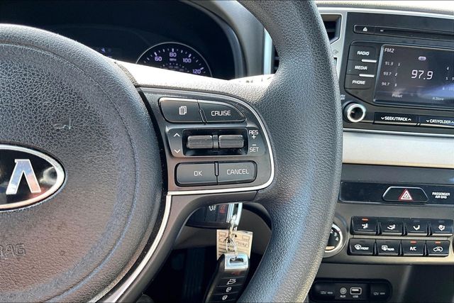 2017 Kia Sportage LX FWD - 23028980 - 22