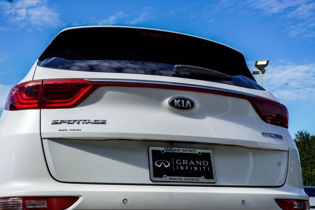 2017 Kia Sportage SX Turbo FWD - 22914695 - 11