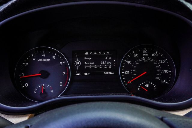 2017 Kia Sportage SX Turbo FWD - 22914695 - 32