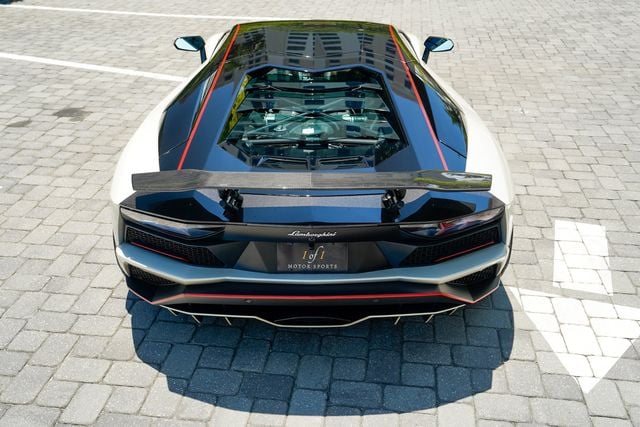 2017 Lamborghini Aventador S Coupe - 23026634 - 22