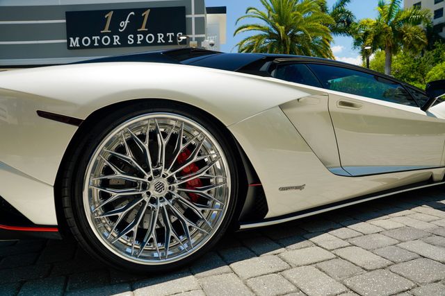 2017 Lamborghini Aventador S Coupe - 23026634 - 29