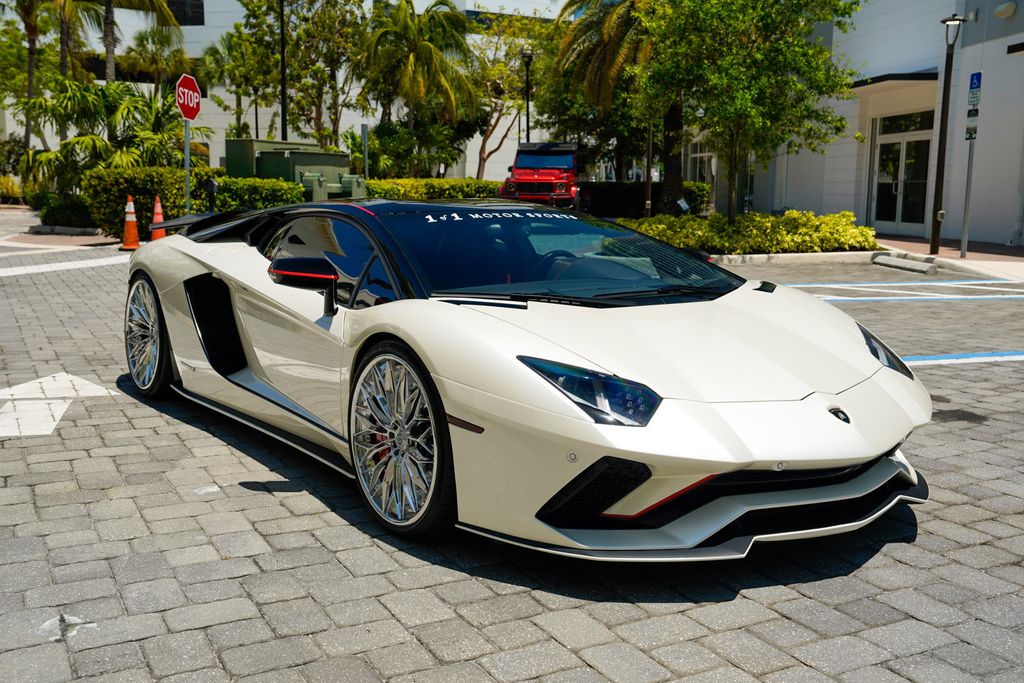 2017 Lamborghini Aventador S Coupe - 23026634 - 37