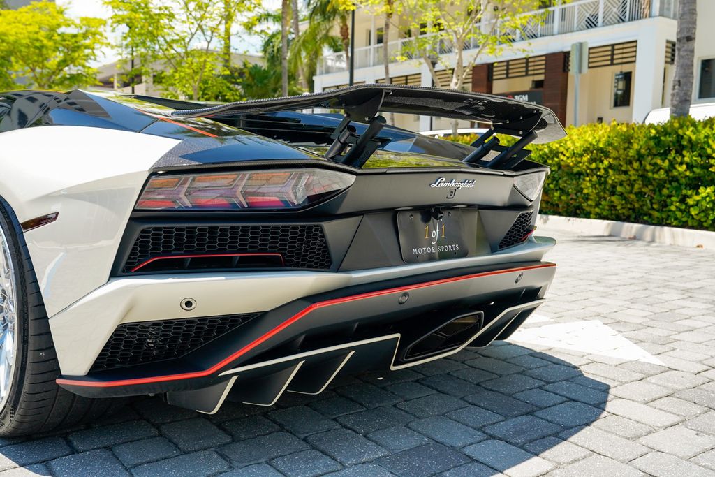 2017 Lamborghini Aventador S Coupe - 23026634 - 45
