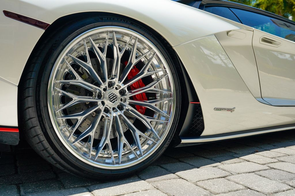 2017 Lamborghini Aventador S Coupe - 23026634 - 49