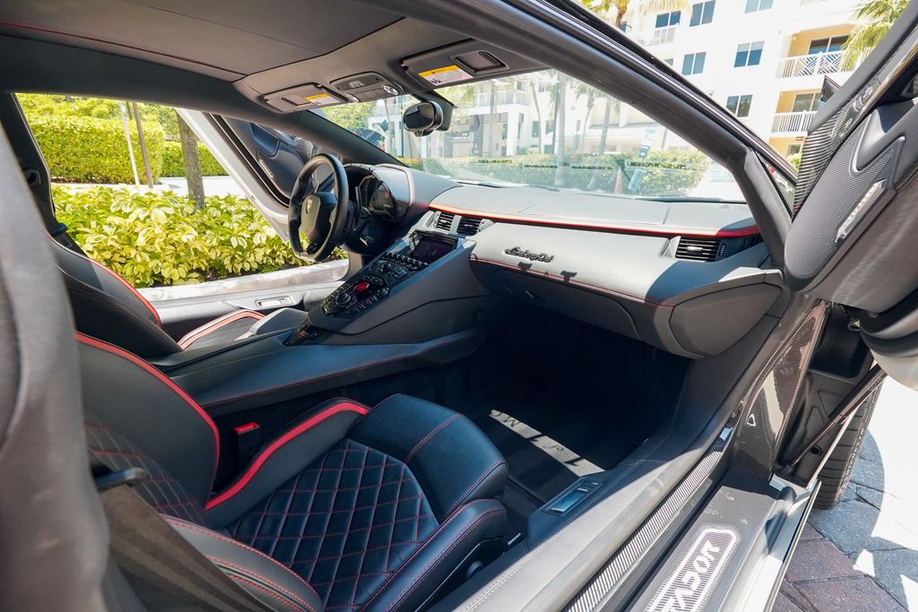 2017 Lamborghini Aventador S Coupe - 23026634 - 73