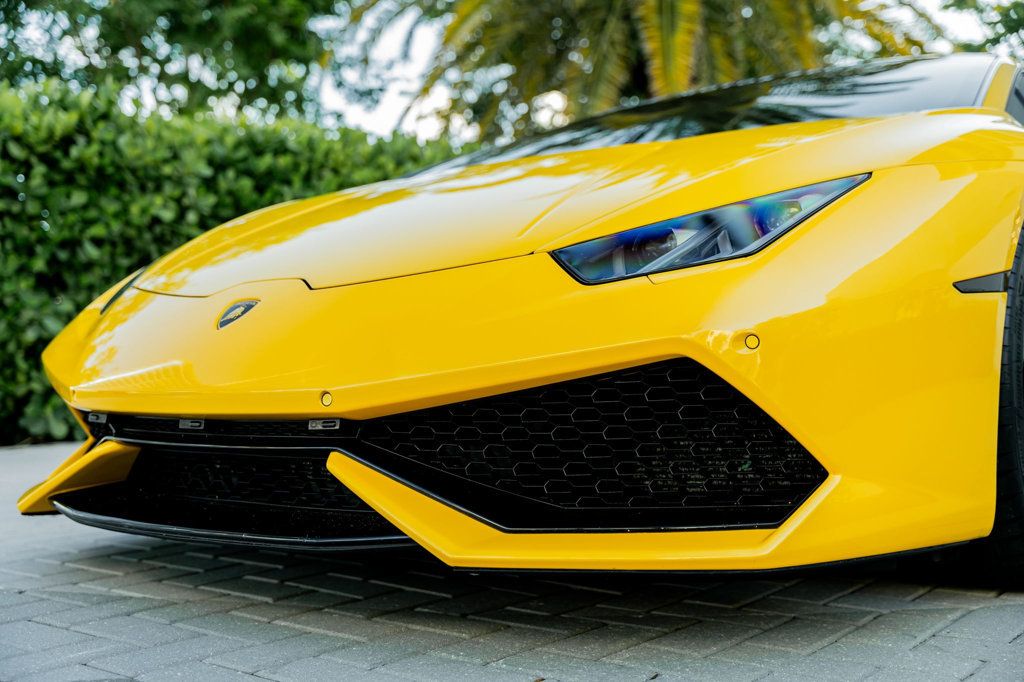 2017 Lamborghini Huracan Coupe - 22483324 - 8