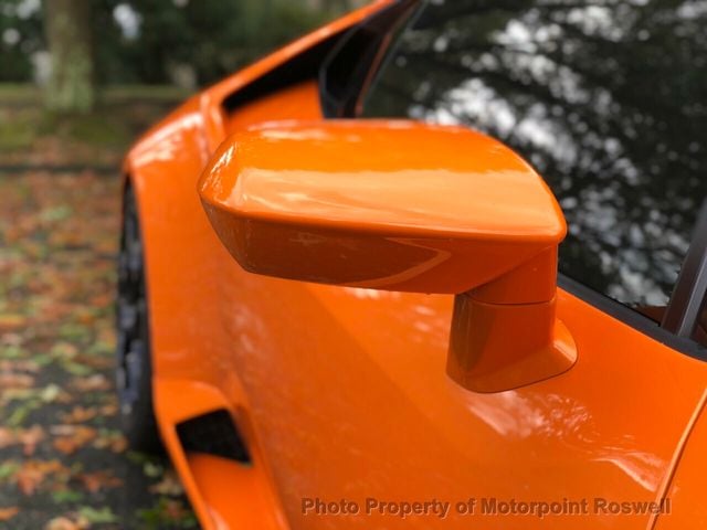 2017 Lamborghini Huracan RWD Coupe - 20389579 - 12