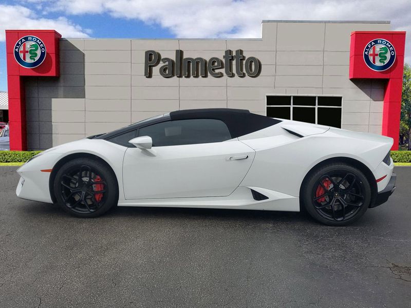 2017 Lamborghini Huracan Spyder - 22227965 - 4