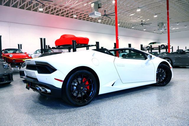 2017 Lamborghini HURACAN LP580 Spyder WHITE...17,780 Miles...LP580-2 Spyder - 22976797 - 11