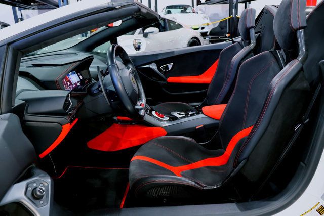 2017 Lamborghini HURACAN LP580 Spyder WHITE...17,780 Miles...LP580-2 Spyder - 22976797 - 21