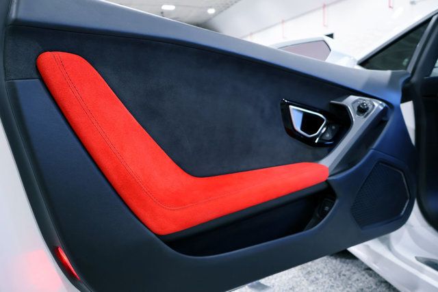 2017 Lamborghini HURACAN LP580 Spyder WHITE...17,780 Miles...LP580-2 Spyder - 22976797 - 24