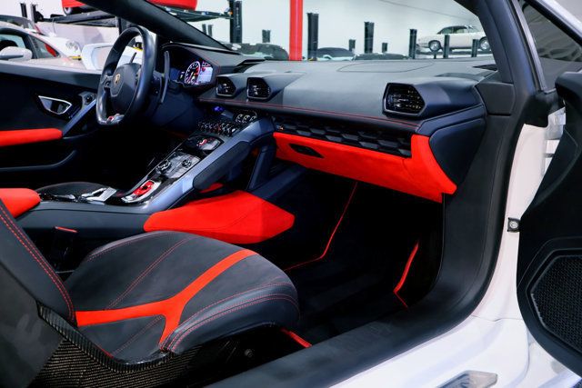 2017 Lamborghini HURACAN LP580 Spyder WHITE...17,780 Miles...LP580-2 Spyder - 22976797 - 29