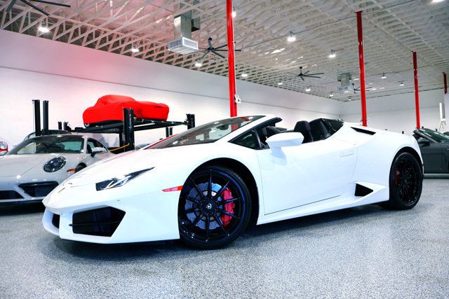 2017 Lamborghini HURACAN LP580 Spyder WHITE...17,780 Miles...LP580-2 Spyder - 22976797 - 3