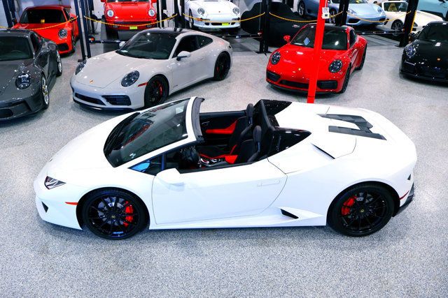 2017 Lamborghini HURACAN LP580 Spyder WHITE...17,780 Miles...LP580-2 Spyder - 22976797 - 6