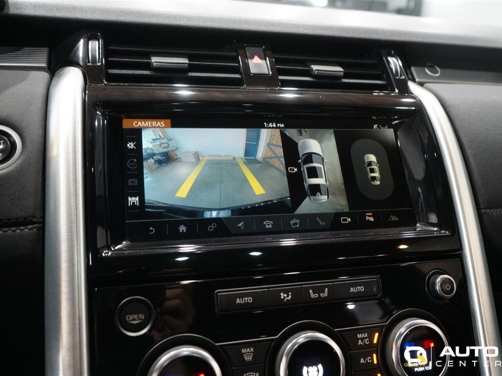 2017 Land Rover Discovery HSE Td6 Diesel - 22887688 - 32