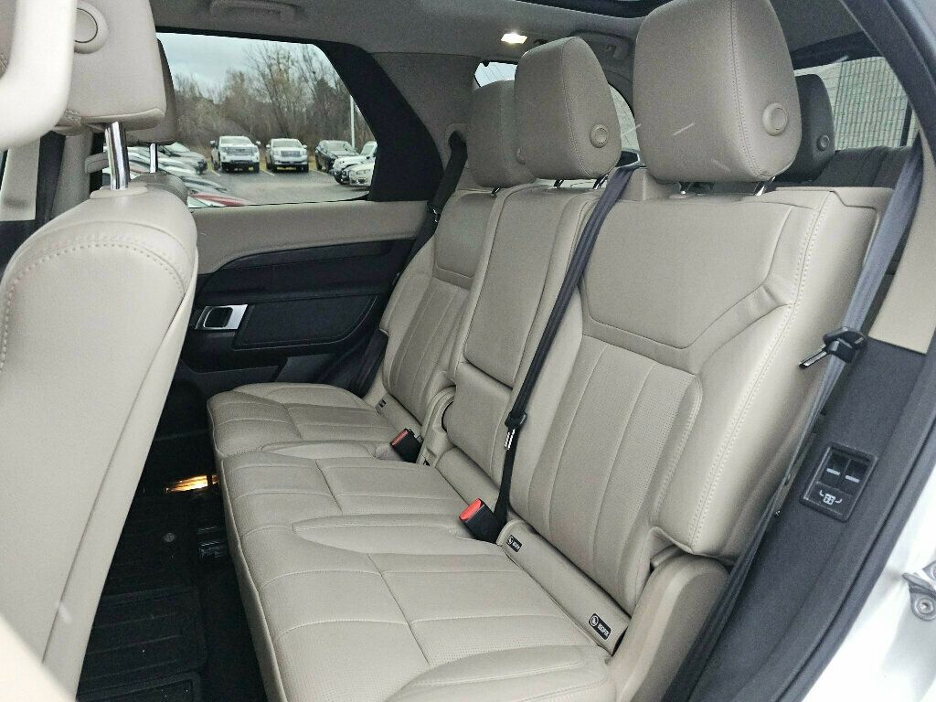 2017 Land Rover Discovery HSE V6 Supercharged - 22951272 - 18