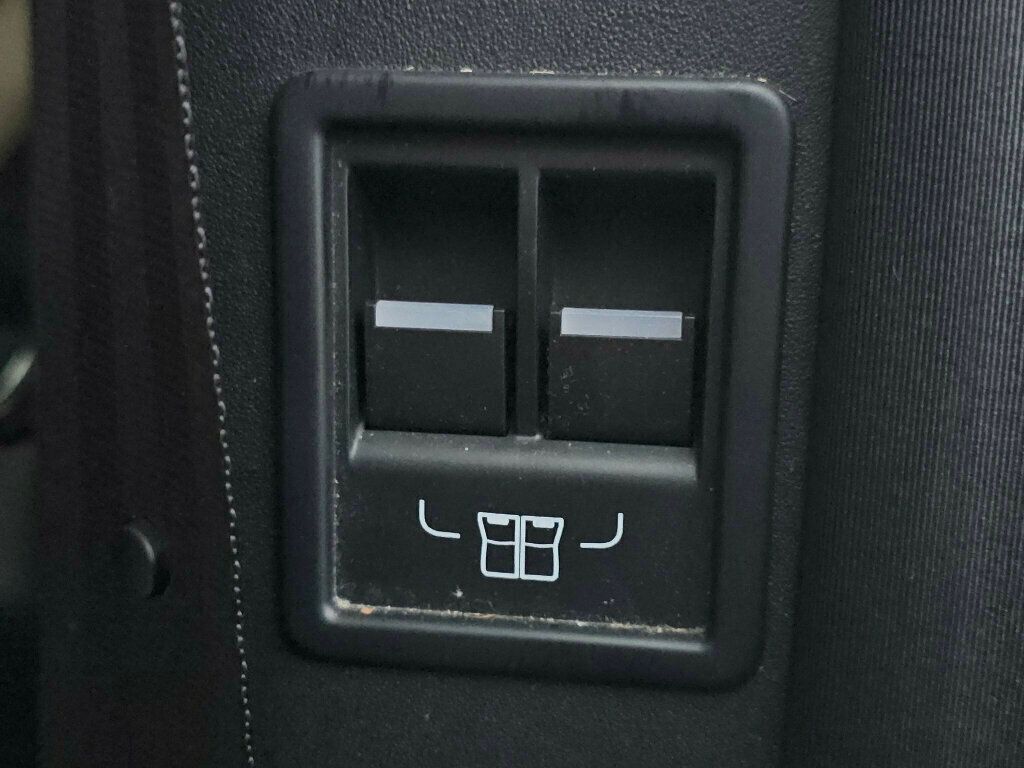 2017 Land Rover Discovery HSE V6 Supercharged - 22951272 - 23